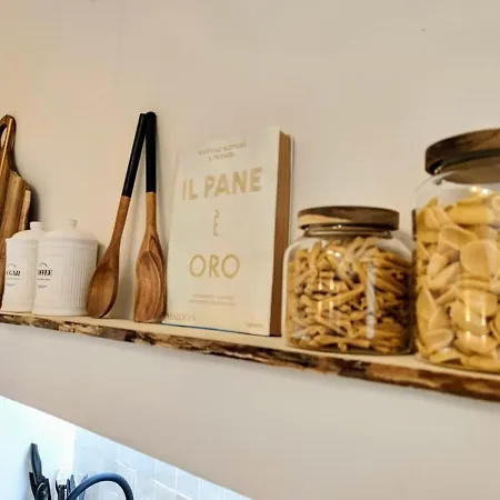 Holiday home Casa Di Lino, Elegant Retread *